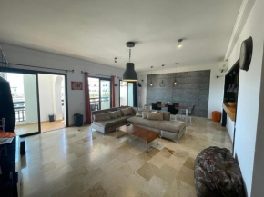 apartment lux near beach